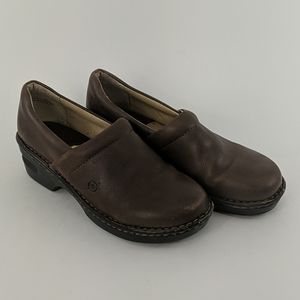 Born Toby Duos Choc Leather Slip on Shoes/Clogs